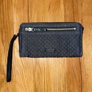 Vera Bradley Black Quilted Wristlet